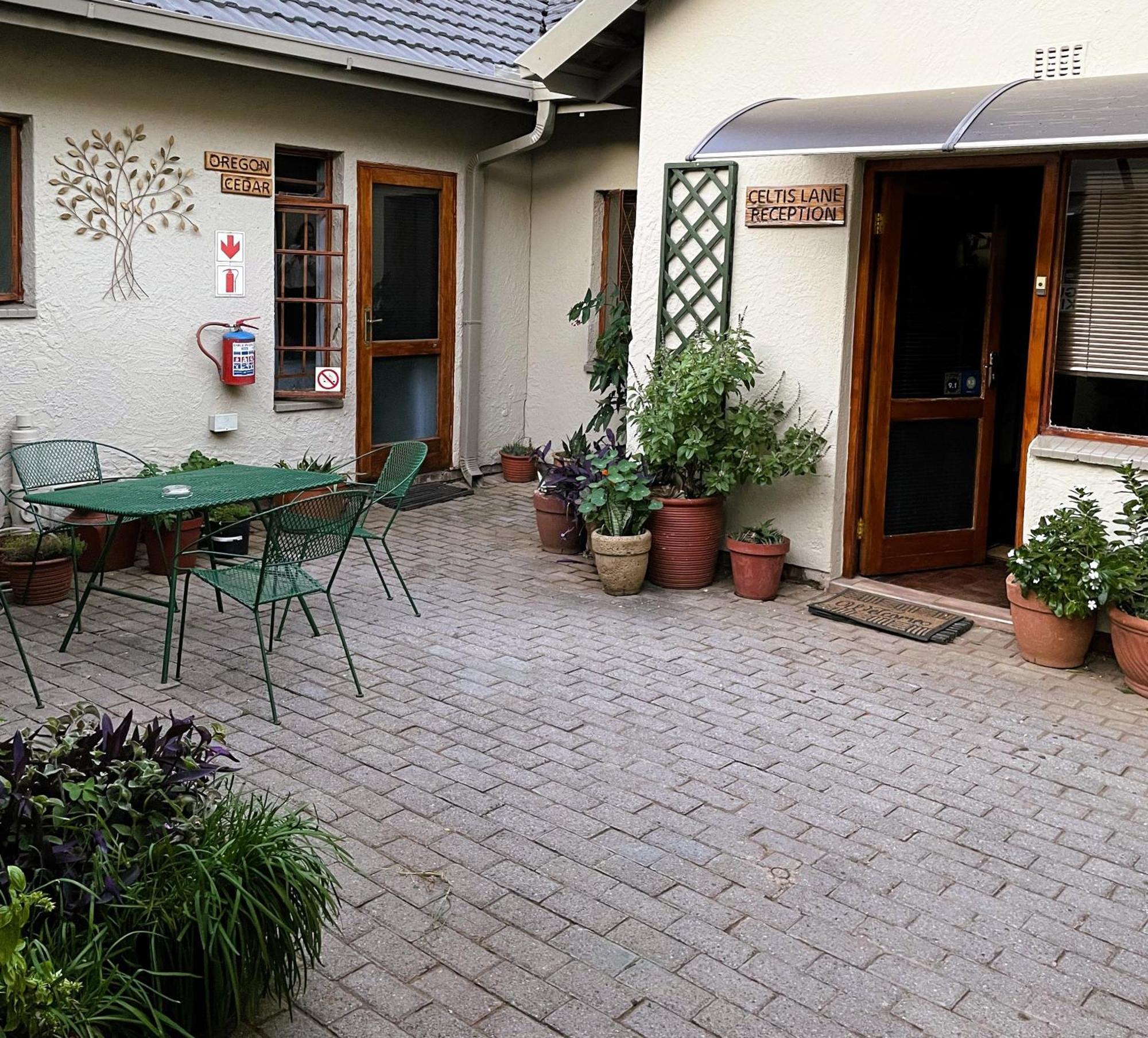 Celtis Lane Guest House Boksburg Luaran gambar