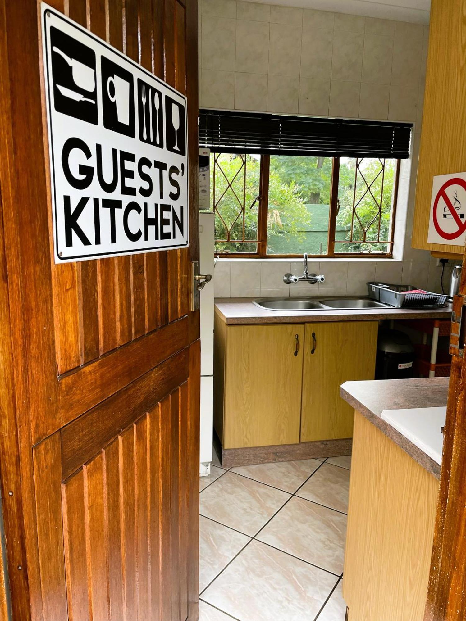Celtis Lane Guest House Boksburg Luaran gambar