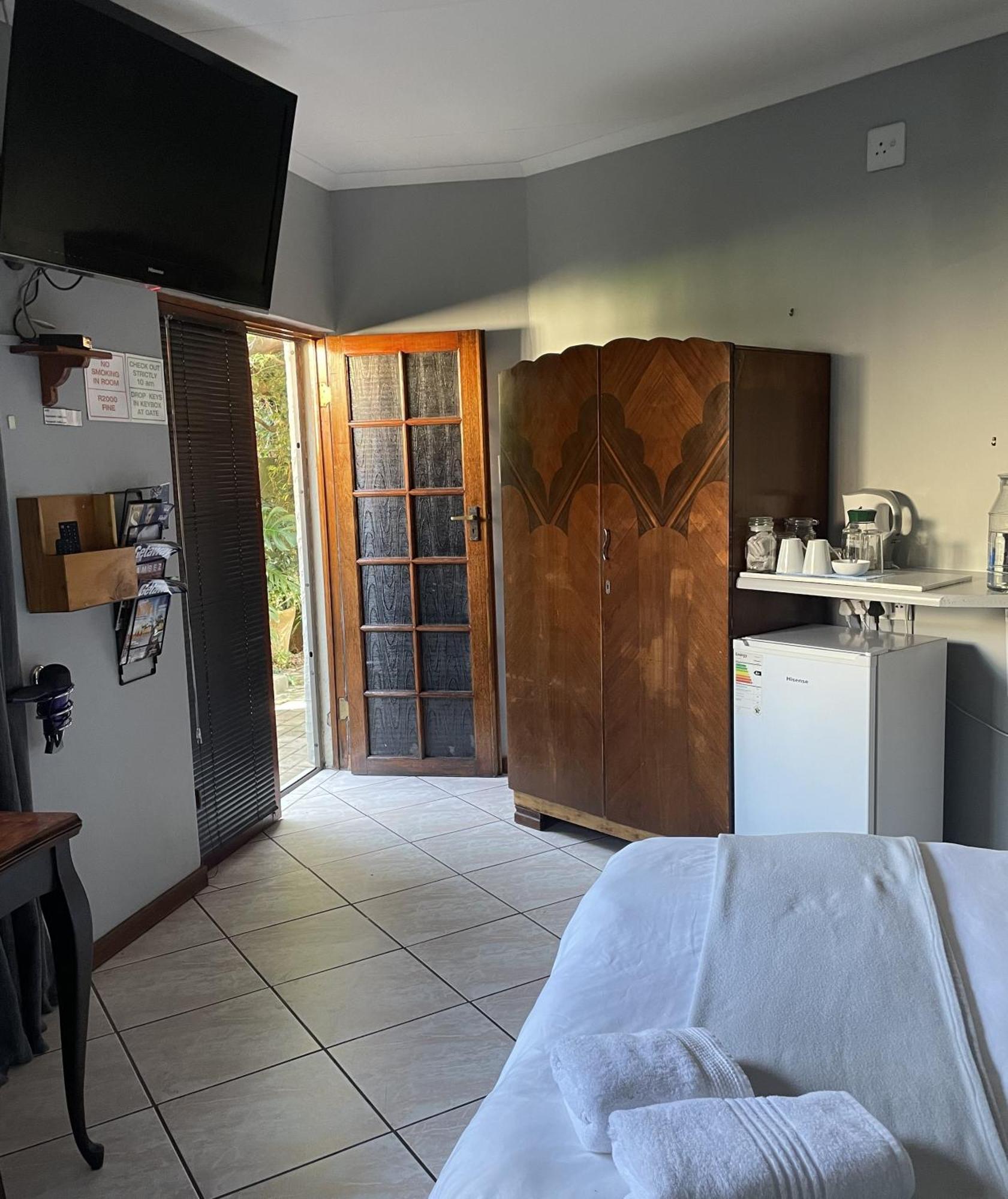 Celtis Lane Guest House Boksburg Luaran gambar